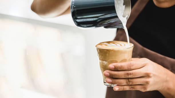 بهترین زمان مصرف کافئین برای ورزشکاران
